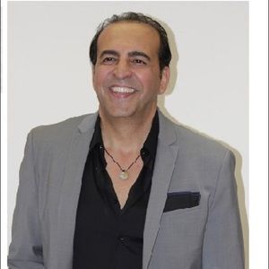 Meet your Posher, Kambiz